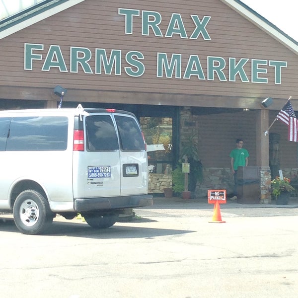 Photo taken at Trax Farms by Darah on 7/28/2015