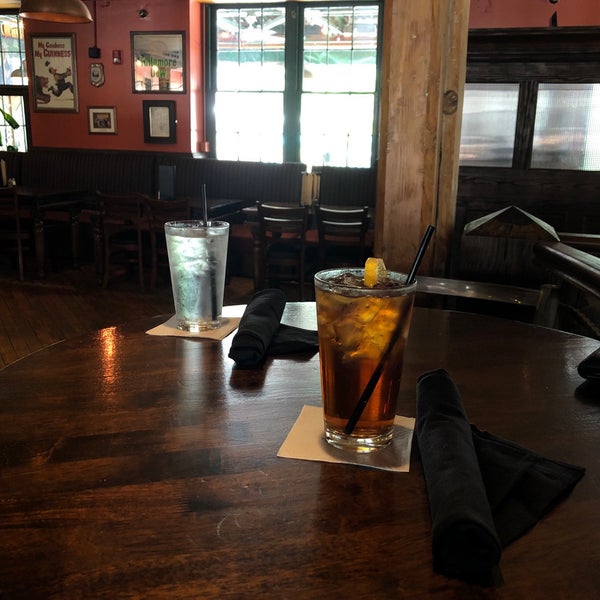 5/17/2019 tarihinde Matt Y.ziyaretçi tarafından Siné Irish Pub &amp; Restaurant'de çekilen fotoğraf