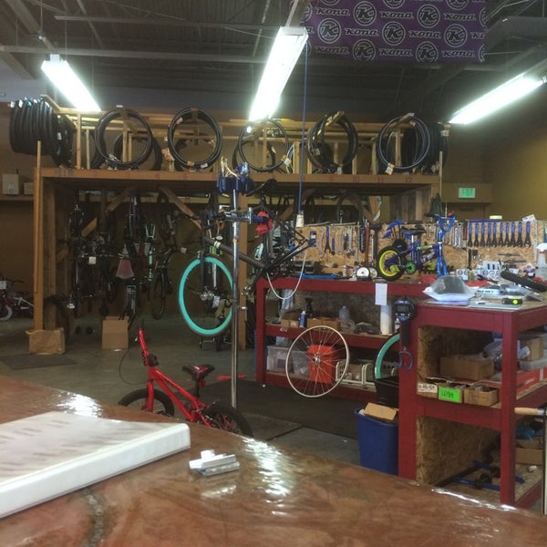 santiam bike shop