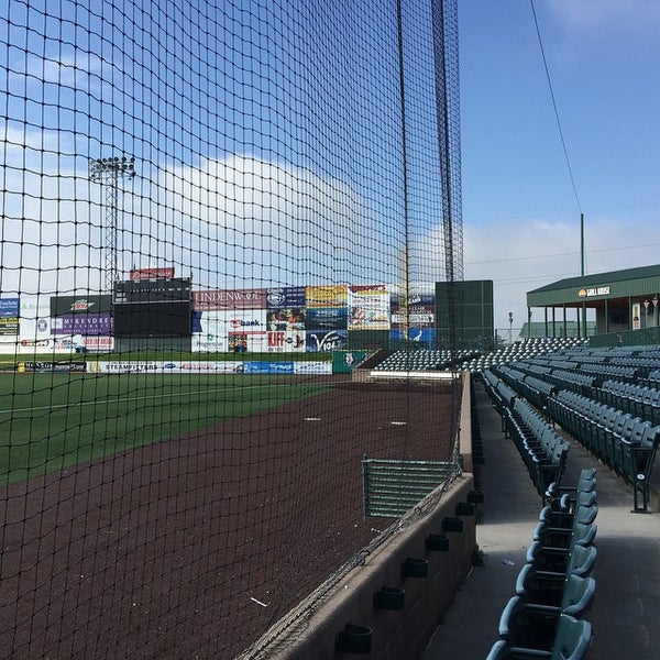 4/16/2015 tarihinde Ken M.ziyaretçi tarafından GCS Ballpark'de çekilen fotoğraf