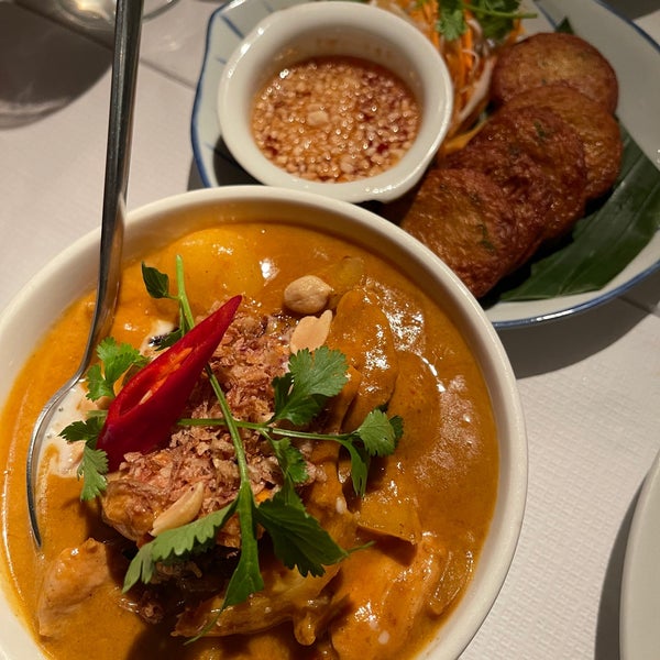 Papaya Tree 209 Kensington High St