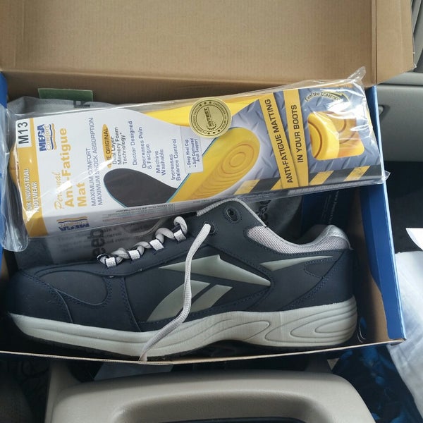 SafGard Safety Shoe Co 2 tips from 35 visitors