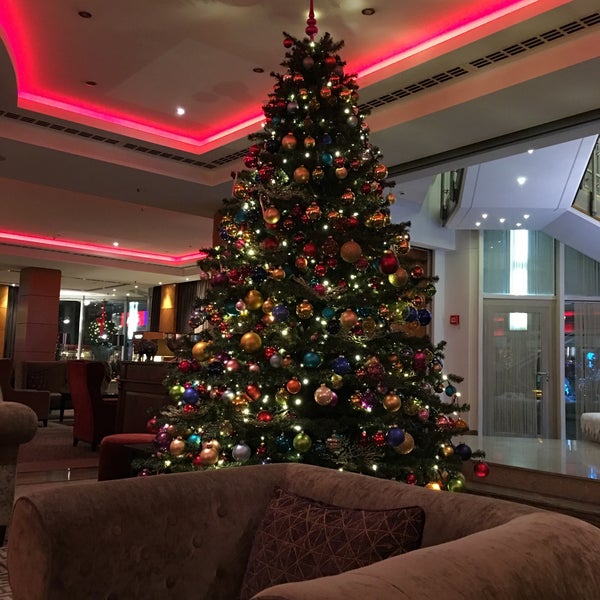 12/25/2016 tarihinde ιηɠσziyaretçi tarafından Hotel Palace Berlin'de çekilen fotoğraf