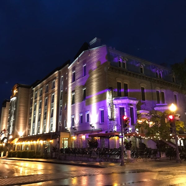 Foto tirada no(a) Hôtel Château Laurier por R K. em 8/9/2018