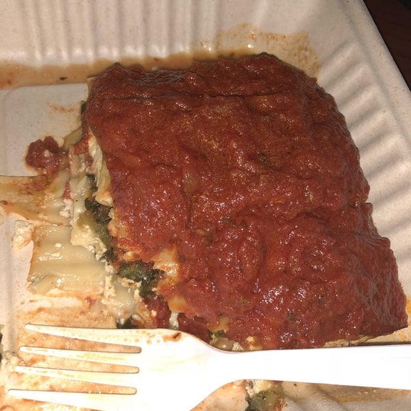 When I tell you that this is the best vegan lasagna I’ve ever had, that’s exactly what I mean! The savory flavors are just right. Can’t wait to try the brunch when I return on a Saturday.