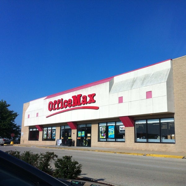 OfficeMax closes in Greece NY, leaving Elmridge Center mostly vacant