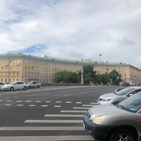 Foto diambil di St. Petersburg State Transport University oleh Ирина К. pada 8/5/2018