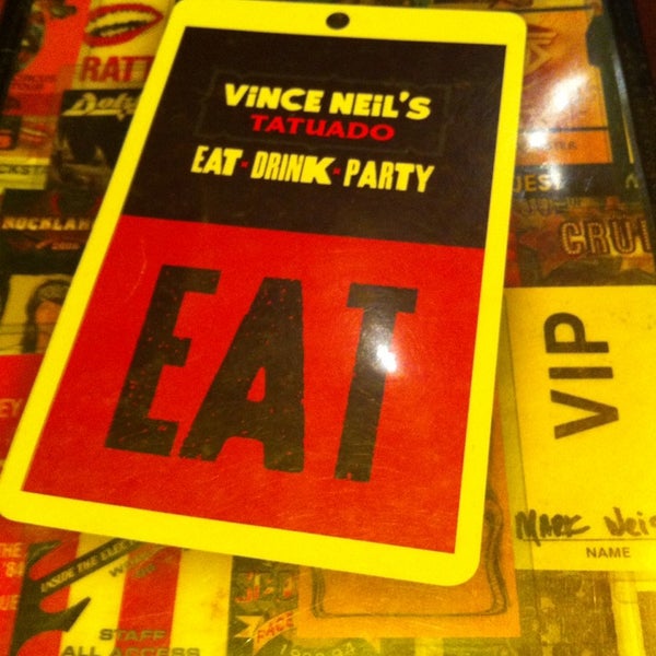 Das Foto wurde bei Vince Neil’s Tatuado EAT DRINK PARTY von Christana M. am 5/17/2014 aufgenommen