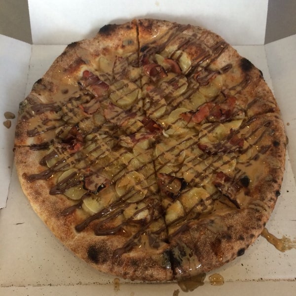 Great high quality pizza from people that really care about ingredients. Try their roasted vegetable sauce or their secret bacon peanut butter dessert pizza!