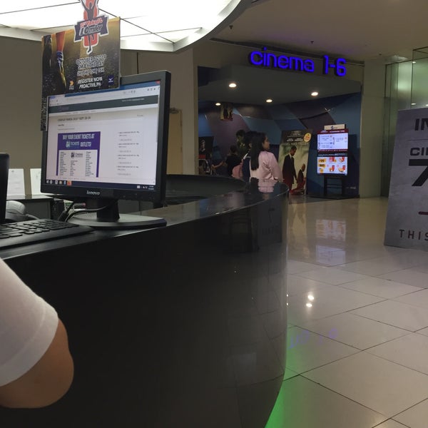 sm-mall-of-asia-cinemas-movie-theater-in-barangay-76