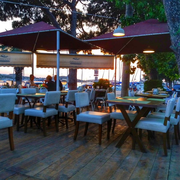 Lara marina restaurant. Ресторан marina. Lo+cafe marina дубай. Ресторан marina. Ресторан marina.