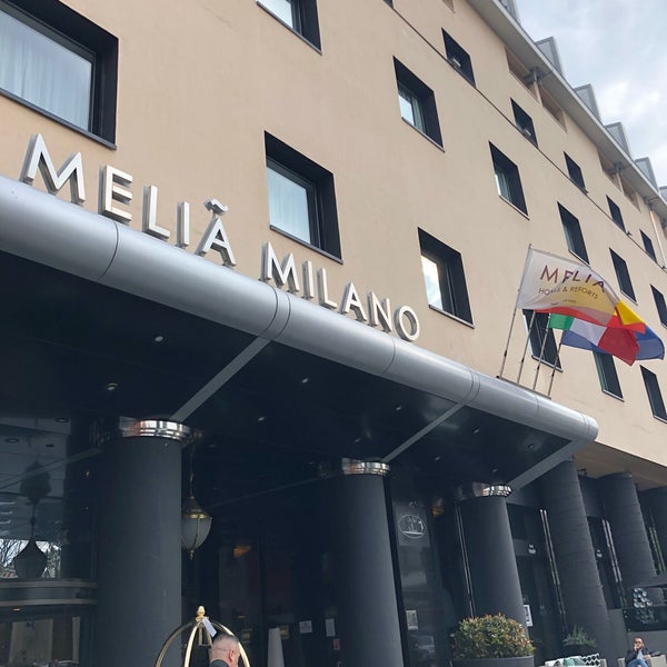 รูปภาพถ่ายที่ Meliá Milano โดย Vasundra B. เมื่อ 4/13/2019