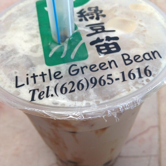 Foto tirada no(a) Little Green Bean por Stephanie G. em 3/30/2012