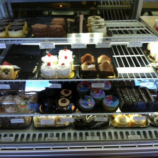7/13/2012にLucy C.がFrida&#39;s Cafe &amp; Bakeryで撮った写真