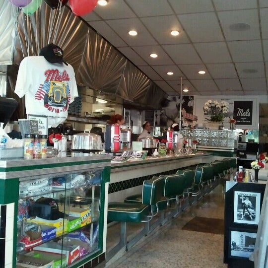 Mel S Drive In Diner In Sherman Oaks Mel S Drive In Diner In Sherman Oaks