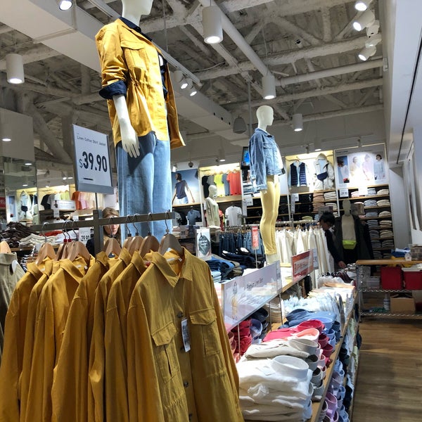 uniqlo oc