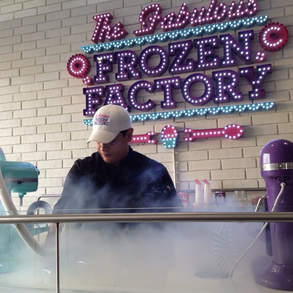 1/26/2014에 Ricardo R.님이 The Fabulous Frozen Factory에서 찍은 사진
