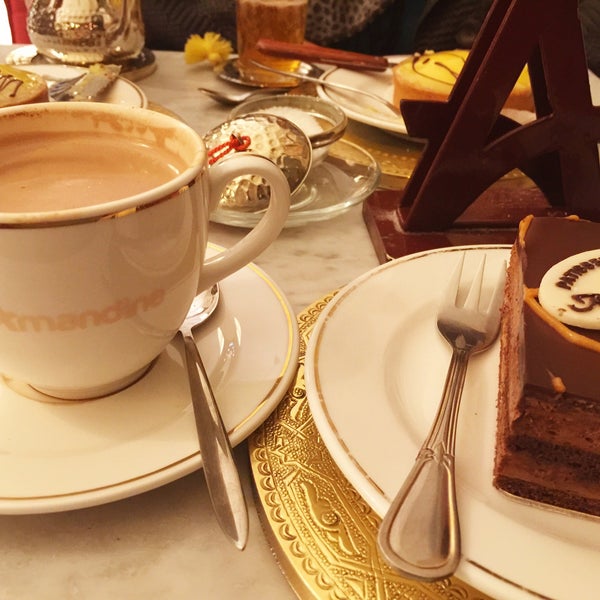 Photo prise au Pâtisserie Amandine par Mourad B. le1/17/2016