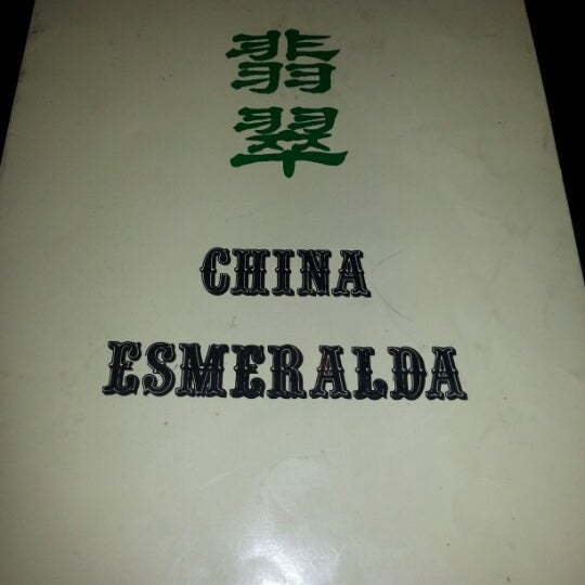 Photo taken at China Esmeralda by Edu P. on 9/29/2012