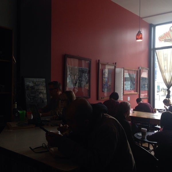 3/23/2014 tarihinde julieta a.ziyaretçi tarafından Ugly Mug Cafe'de çekilen fotoğraf