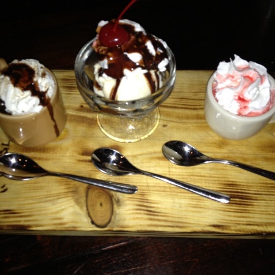 Tablas Woodstone Taverna Mill Creek Town Center 15522 Main St