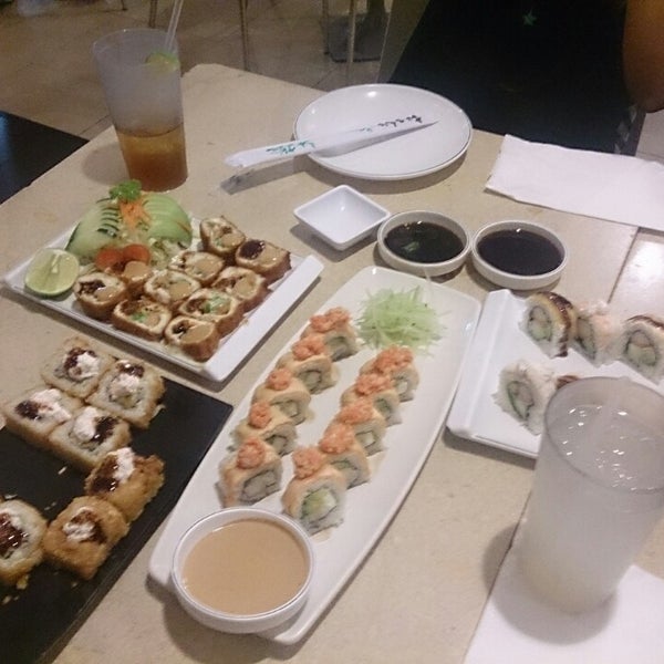 7/25/2014 tarihinde Memo C.ziyaretçi tarafından Sushi Co'de çekilen fotoğraf