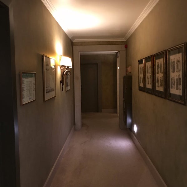 Das Foto wurde bei Hotel Duquesa de Cardona von Habib L. am 3/4/2019 aufgenommen