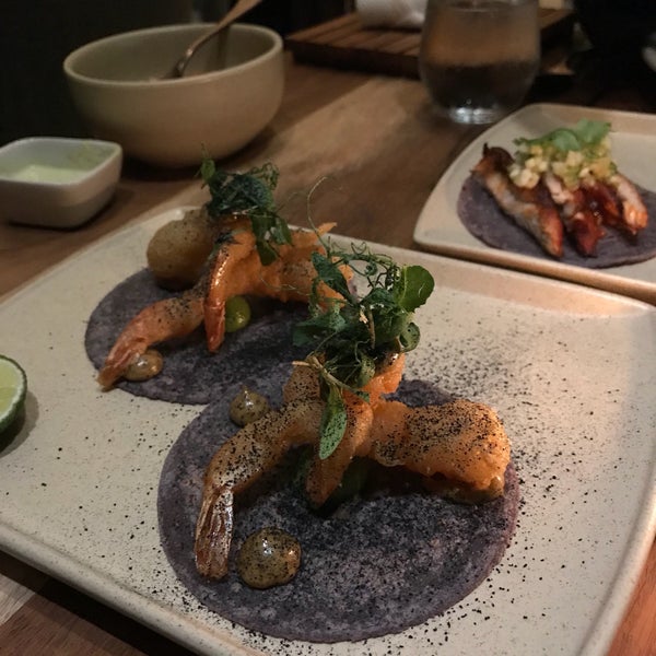 Better than expected food was really tasty and light.  Calamri, guacamole &  jalapeño fritti for appetizers.  Prawn tacos 🌮