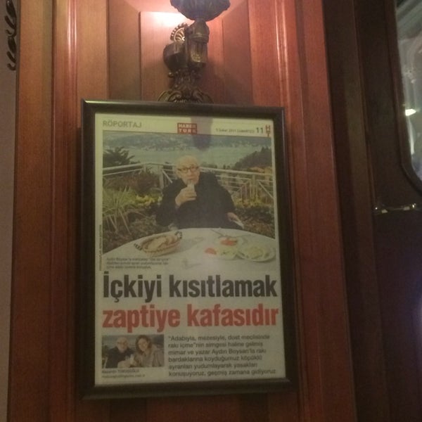 Foto tomada en Seviç Restaurant  por Ayse G. el 1/24/2014