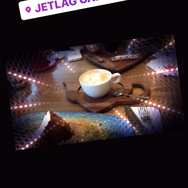6/23/2020 tarihinde Ümran P.ziyaretçi tarafından Jetlag Cafe'de çekilen fotoğraf