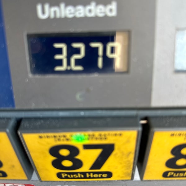 Thorntons Convenience Store in Cary