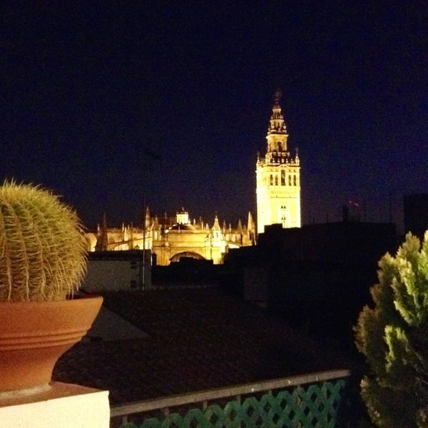 8/31/2013 tarihinde Kate S.ziyaretçi tarafından Hotel Murillo Centro Sevilla'de çekilen fotoğraf