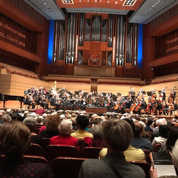 11/4/2018 tarihinde Robert Dwight C.ziyaretçi tarafından Morton H. Meyerson Symphony Center'de çekilen fotoğraf