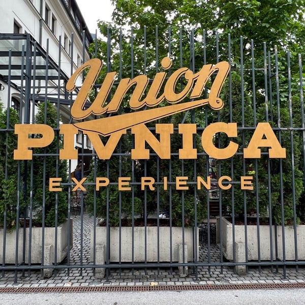 รูปภาพถ่ายที่ Pivnica Union โดย Carla T. เมื่อ 9/1/2022
