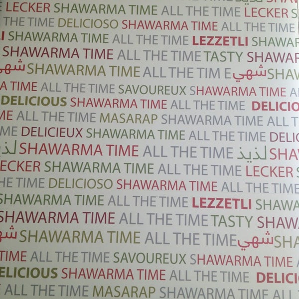 9/10/2013에 Hanan A.님이 Shawarma Time شاورما تايم에서 찍은 사진