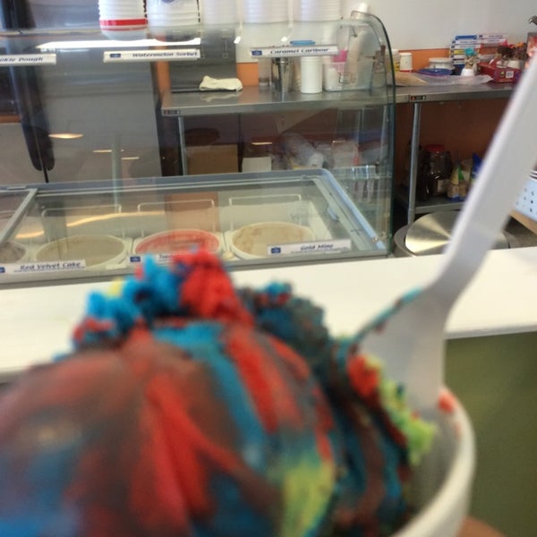 Ice Cream Treats & Eats Ice Cream Parlor in Orlando