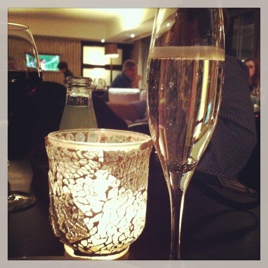 12/30/2012 tarihinde Thiago C.ziyaretçi tarafından Regency Club Lounge'de çekilen fotoğraf