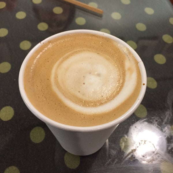 9/27/2015にJeff M.がUncommon Grounds Coffee &amp; Teaで撮った写真
