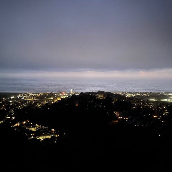 Grace McCarthy Vista Point - Scenic Lookout in Pacifica