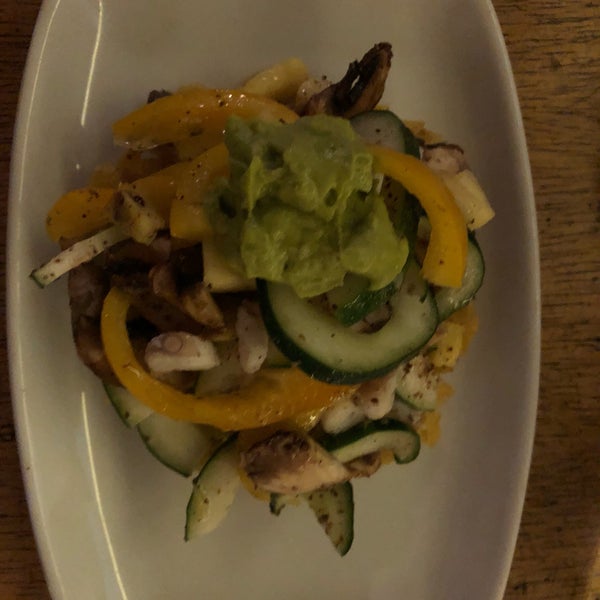 Das Foto wurde bei Pachuco Restaurante von eRiKa am 4/29/2018 aufgenommen