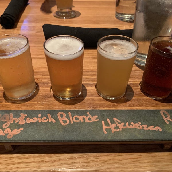 Photo taken at BJ&#39;s Restaurant &amp; Brewhouse by Natasha B. on 7/13/2019