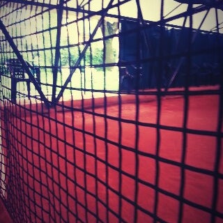 Foto tirada no(a) Tennis Club Mariano Comense por Christian C. em 5/1/2013