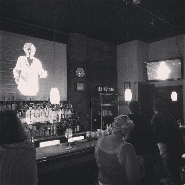 7/21/2014 tarihinde Xander H.ziyaretçi tarafından Tranquil Bar &amp; Bistro'de çekilen fotoğraf