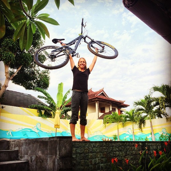 Photo taken at The Chillhouse - Bali Surf and Bike Retreats by Zach H. on 3/5/2015