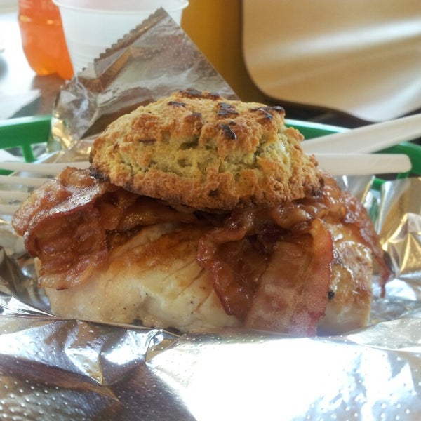 The Pizza Guyz Mashpee, MA