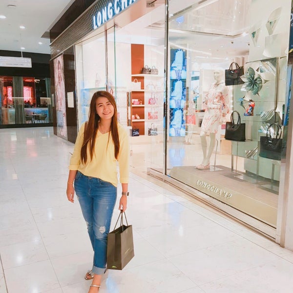 longchamp emquartier