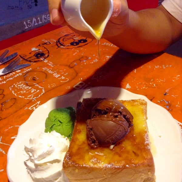 11/17/2013にMongkol S.がD.O.D Cafe (甜の部)で撮った写真
