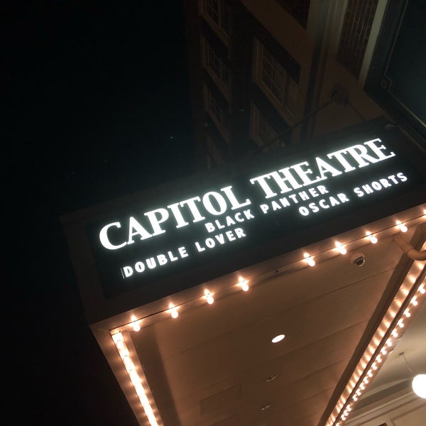 รูปภาพถ่ายที่ Capitol Theatre โดย Gregory W. เมื่อ 2/19/2018