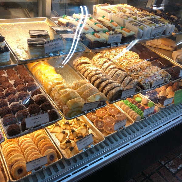 This bakery’s danish were slightly less sweet than Olsen’s