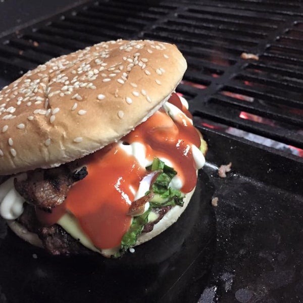 Urban burger. Urban burger. Урбан бургер бронницы. Urban burger. Урбан бургер.